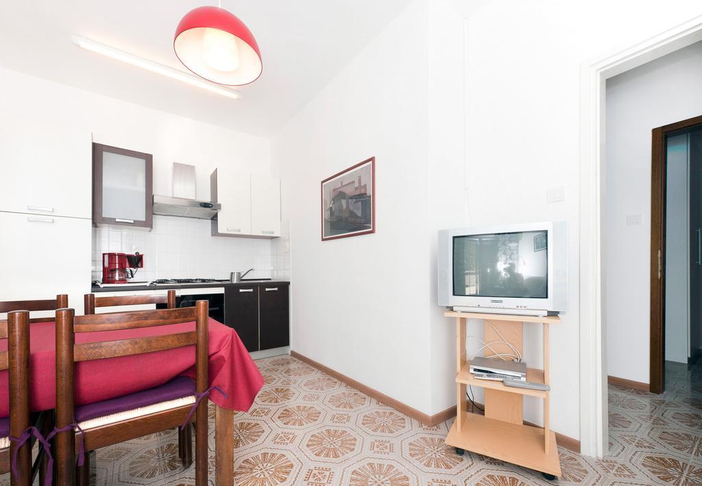 Apartments Alluro Ровінь Номер фото