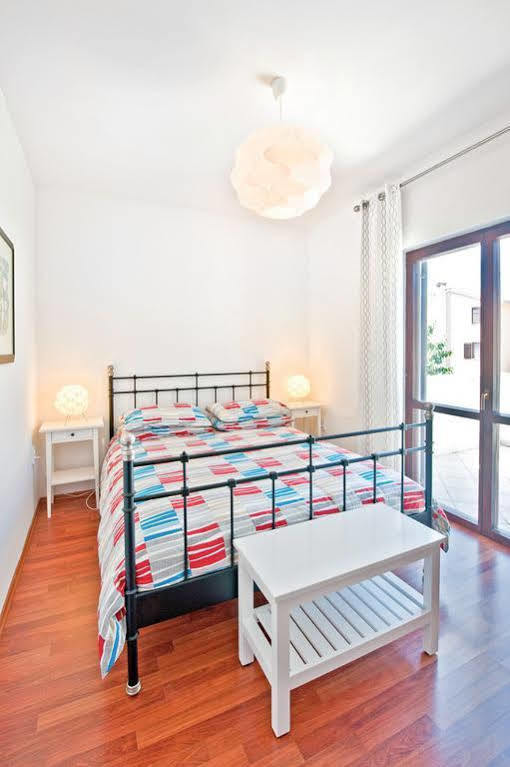 Apartments Alluro Ровінь Екстер'єр фото